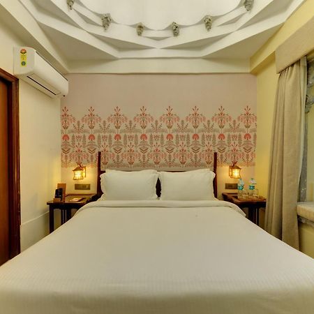 กรณี ฟอร์ต - อะ เฮอริเทจ โฮเต็ล เนียร์ อุทัยปุระ Hotel อุเดเปอร์ ภายนอก รูปภาพ